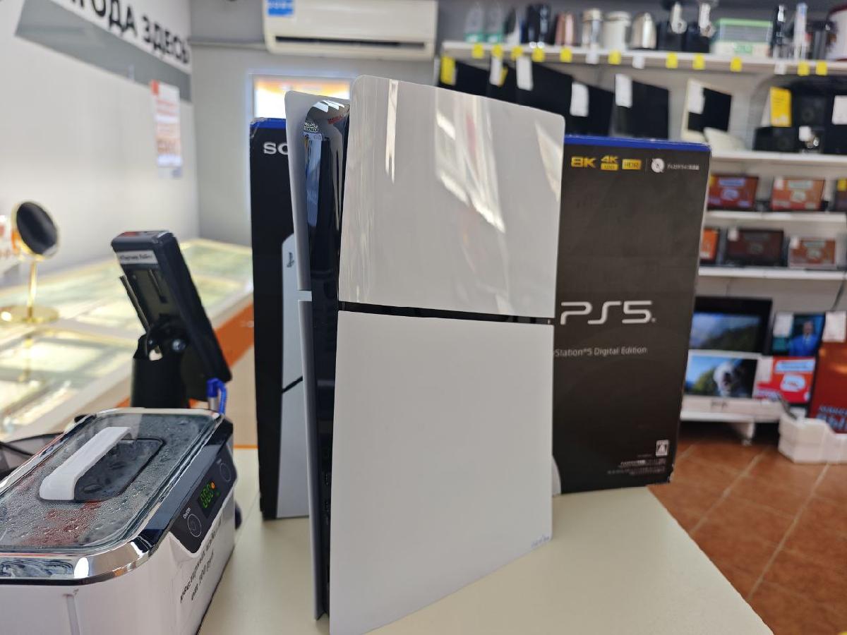 Игровая приставка PlayStation 5 Slim Digital Edition 825Gb