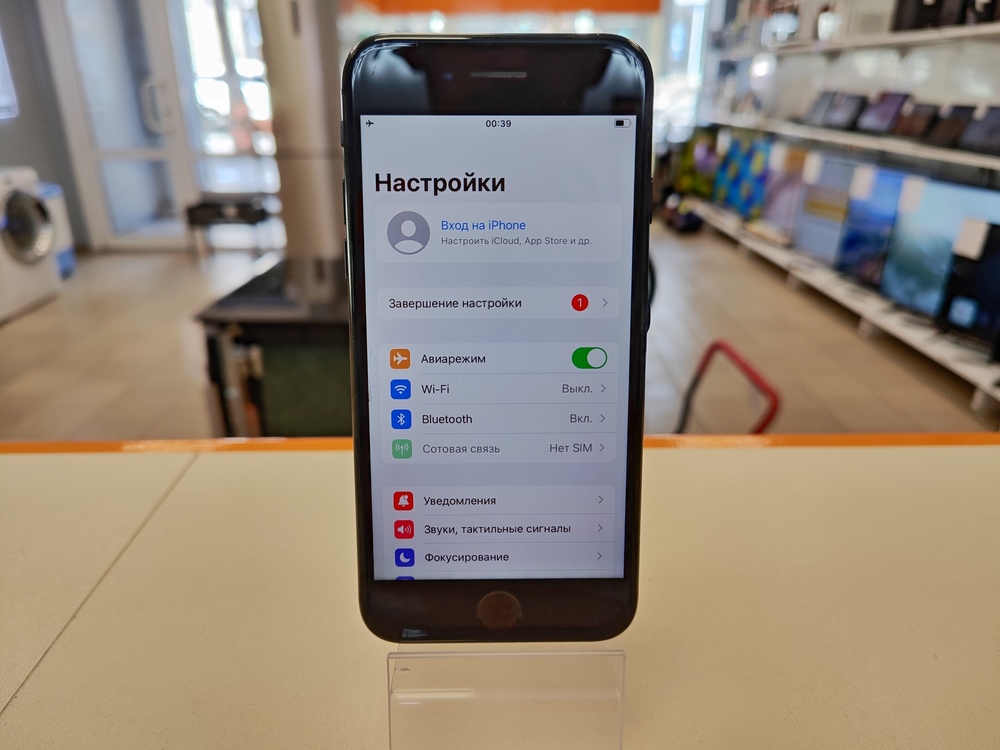 Смартфон Apple iPhone 7 32Gb