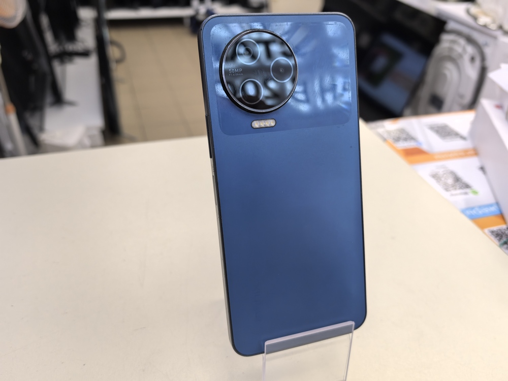 Смартфон Infinix Note 12 6/128