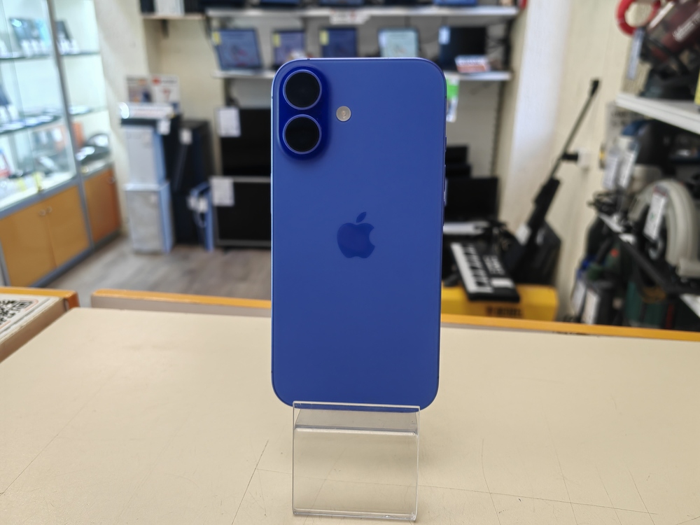 Смартфон Apple Iphone 16 128Gb