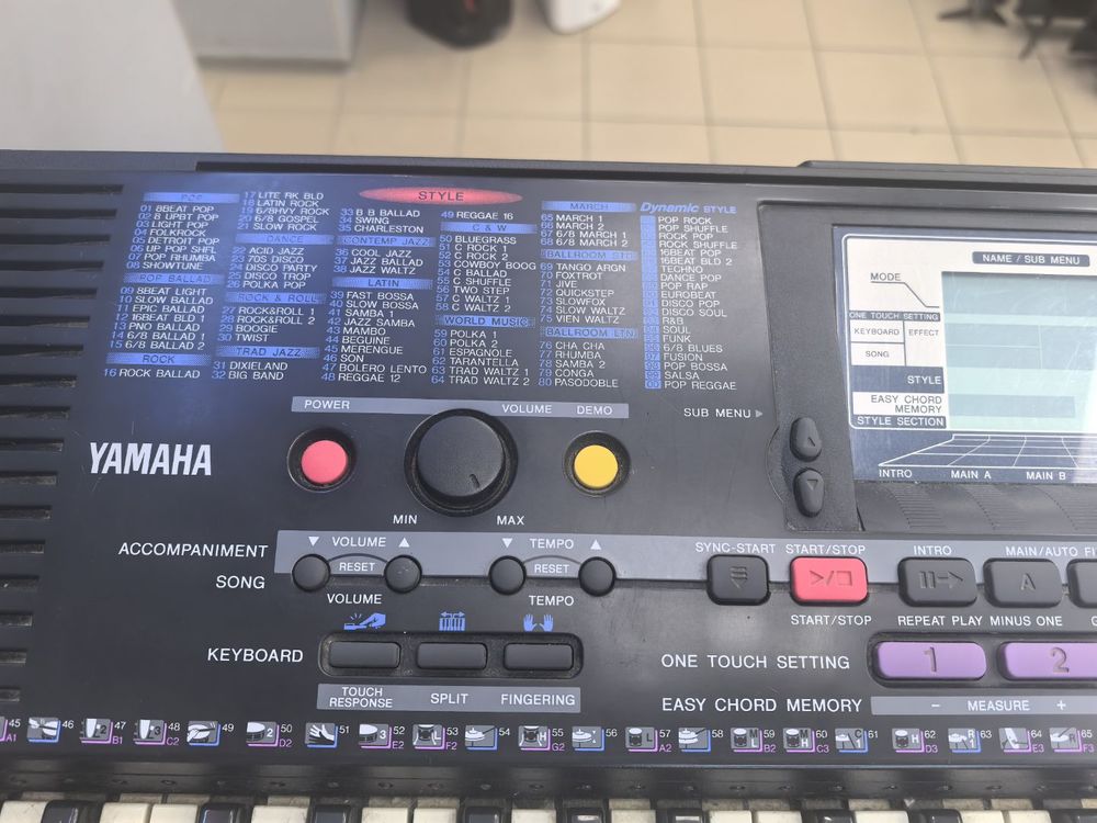 Синтезатор Yamaha PSR 230
