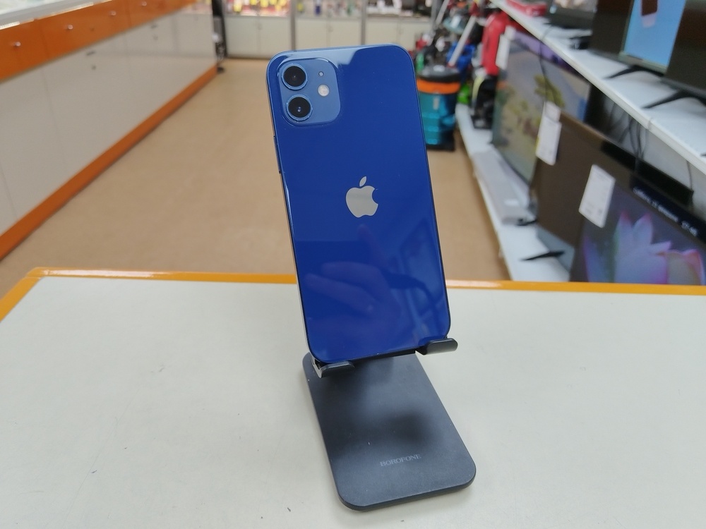 Смартфон Apple iPhone 12 64Gb