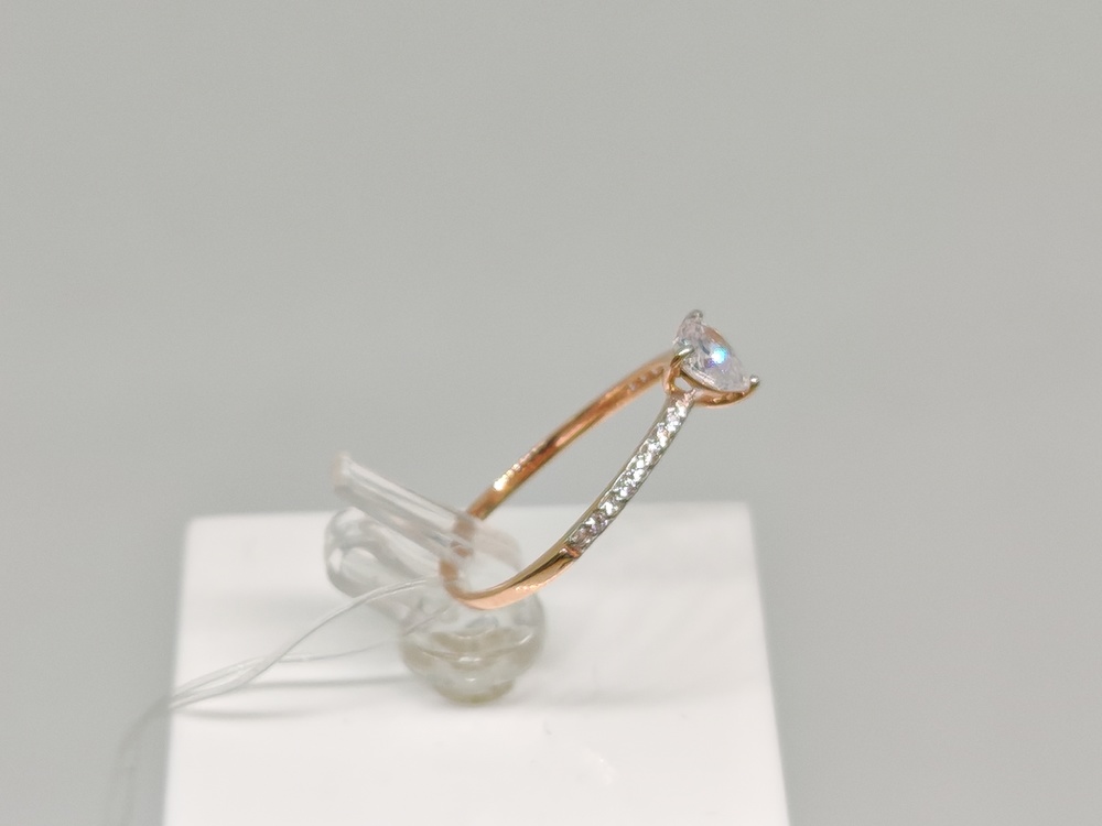 КОЛЬЦО С КАМНЯМИ (Au 585)