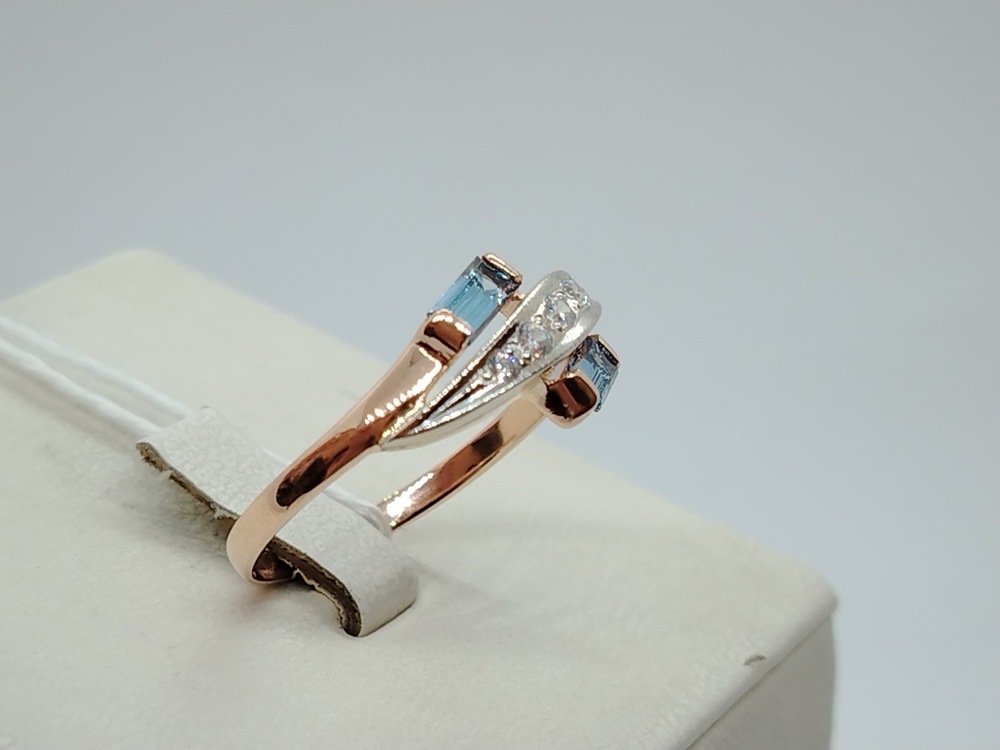 КОЛКМИ585 КОЛЬЦО С КАМНЯМИ (Au 585)