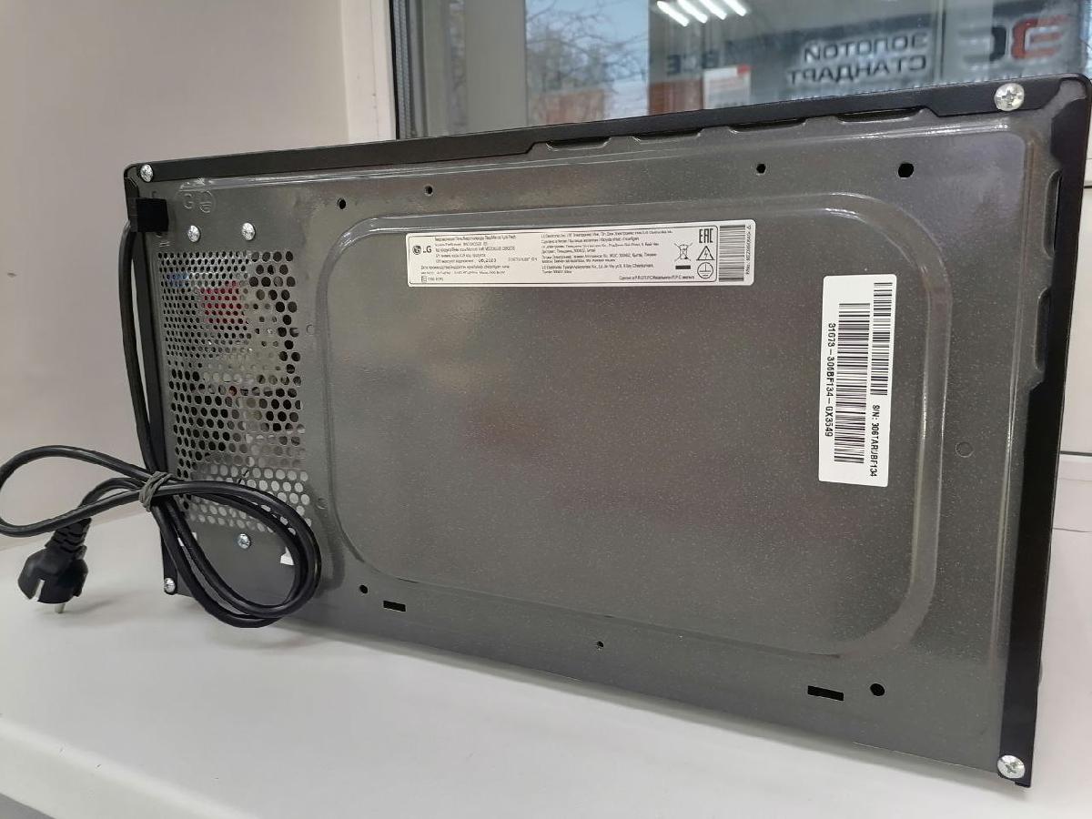 Микроволновая печь LG MW23W35GIB