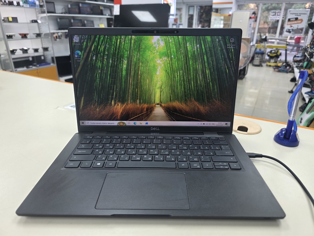 Ноутбук DELL; i5-1145G7, HD Graphics, 16 Гб, 256 Гб, Нет