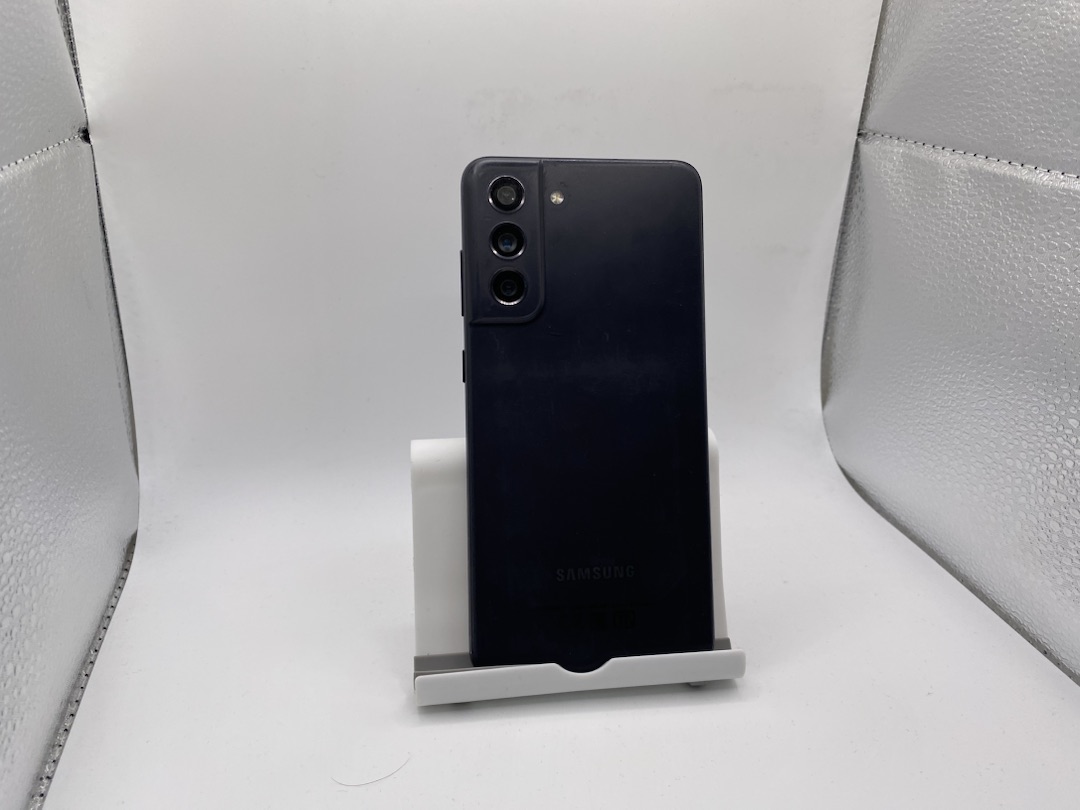 Смартфон Samsung Galaxy S21 FE 6/128