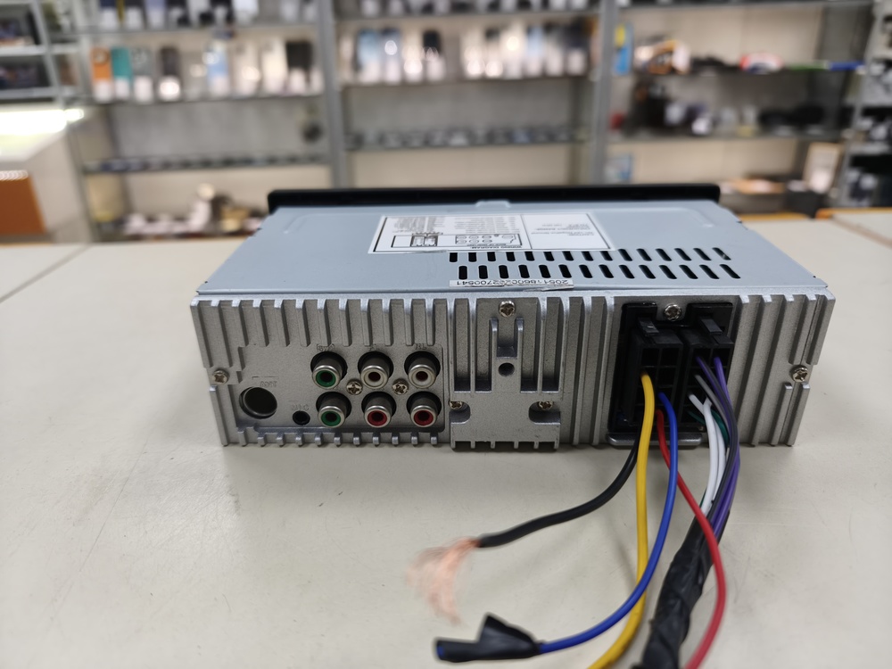 Автомагнитола Skylor RS 610DSP