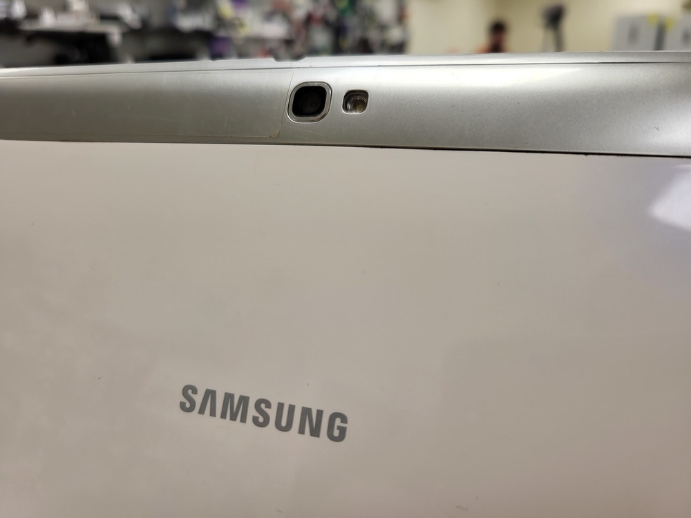 Планшет Samsung GT-N8000