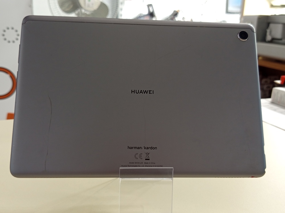 Планшеты HUAWEI MediaPad M5 Lite 8; 8, 4G, 3 Гб, 32 Гб