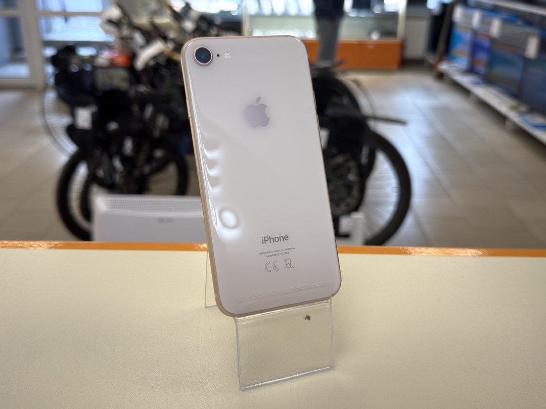 Смартфон Apple iPhone 8 64Gb