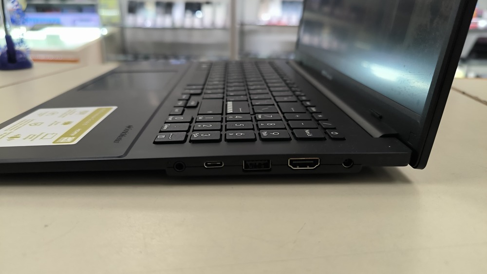 Ноутбук ASUS E1504G; N305, HD Graphics, 8 Гб, 256 Гб, Нет