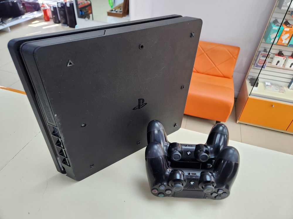 Игровая приставка PlayStation 4 Slim 1Tb