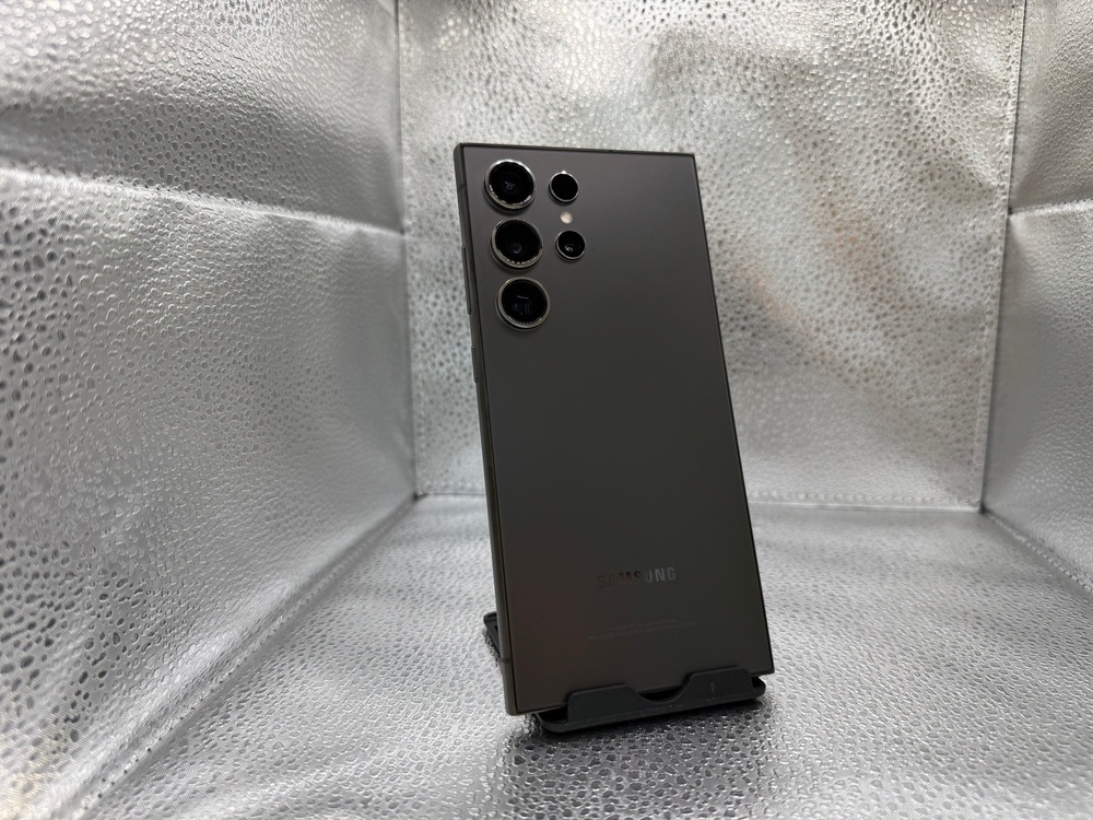 Смартфон Samsung Galaxy S24 Ultra 12/512