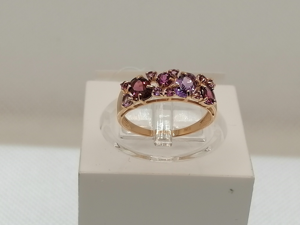 714175 КОЛЬЦО С КАМНЯМИ (Au 585)