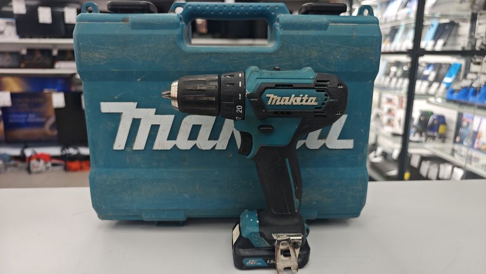 Шуруповерт Makita DF333D