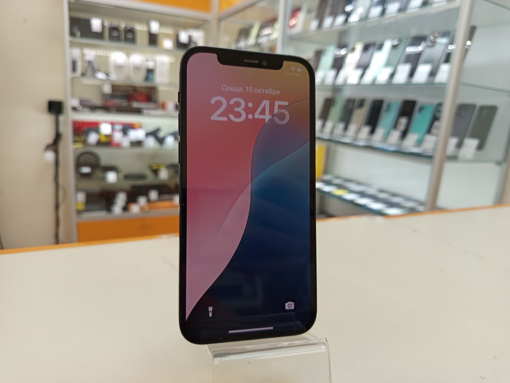 Смартфон Apple iPhone 12 64Gb