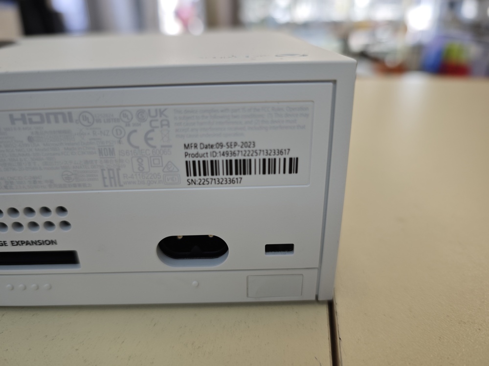 Игровая приставка Xbox Series S 512Gb SSD