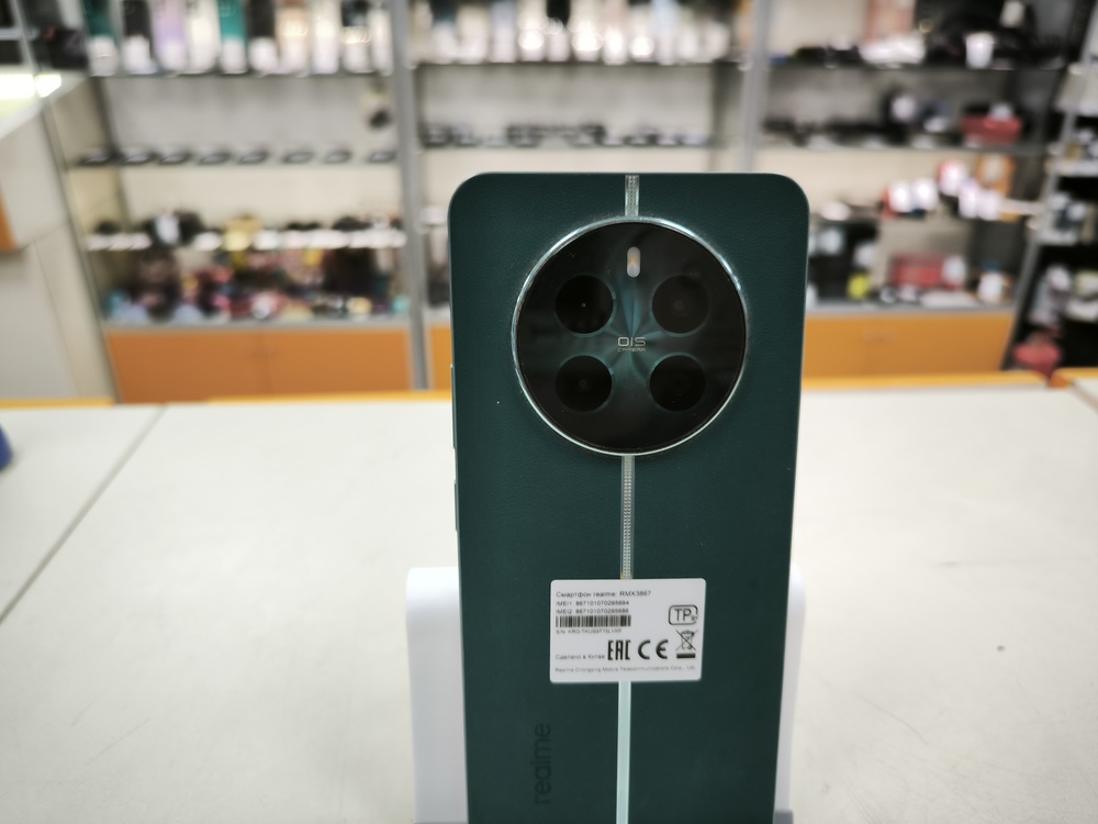 Смартфон Realme 12+ 12/512