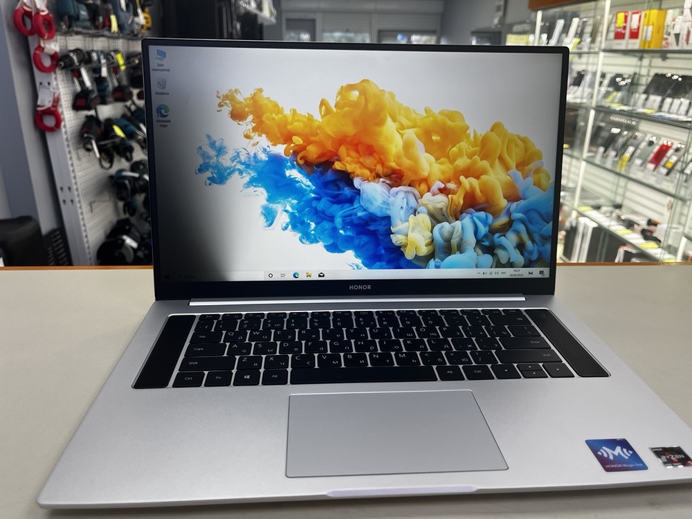 Ноутбук Honor; Ryzen 5 4600H, AMD Radeon (TM) Graphics, 16 Гб, 512 GB, Нет