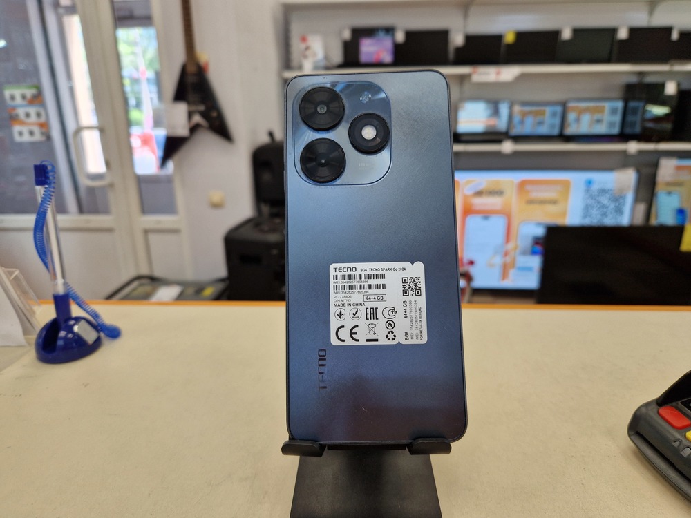 Смартфон Tecno Spark Go 2024 4/64