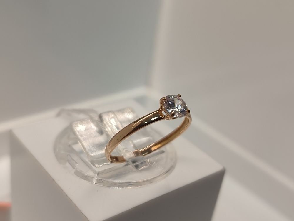 КОЛКМ585 КОЛЬЦО С КАМНЕМ (Au 585)