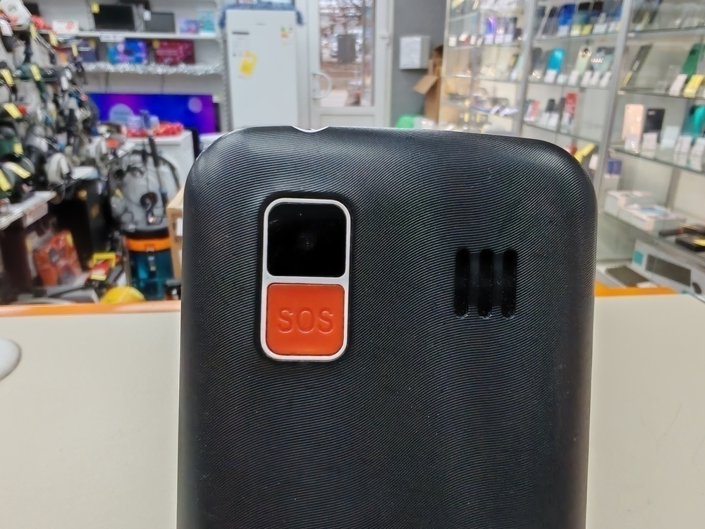 Мобильный телефон Fly Ezzy 5