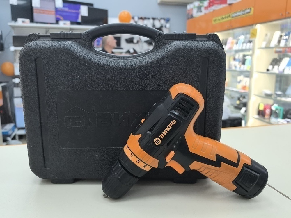 Шуруповерт Вихрь ДА-12Л-2К