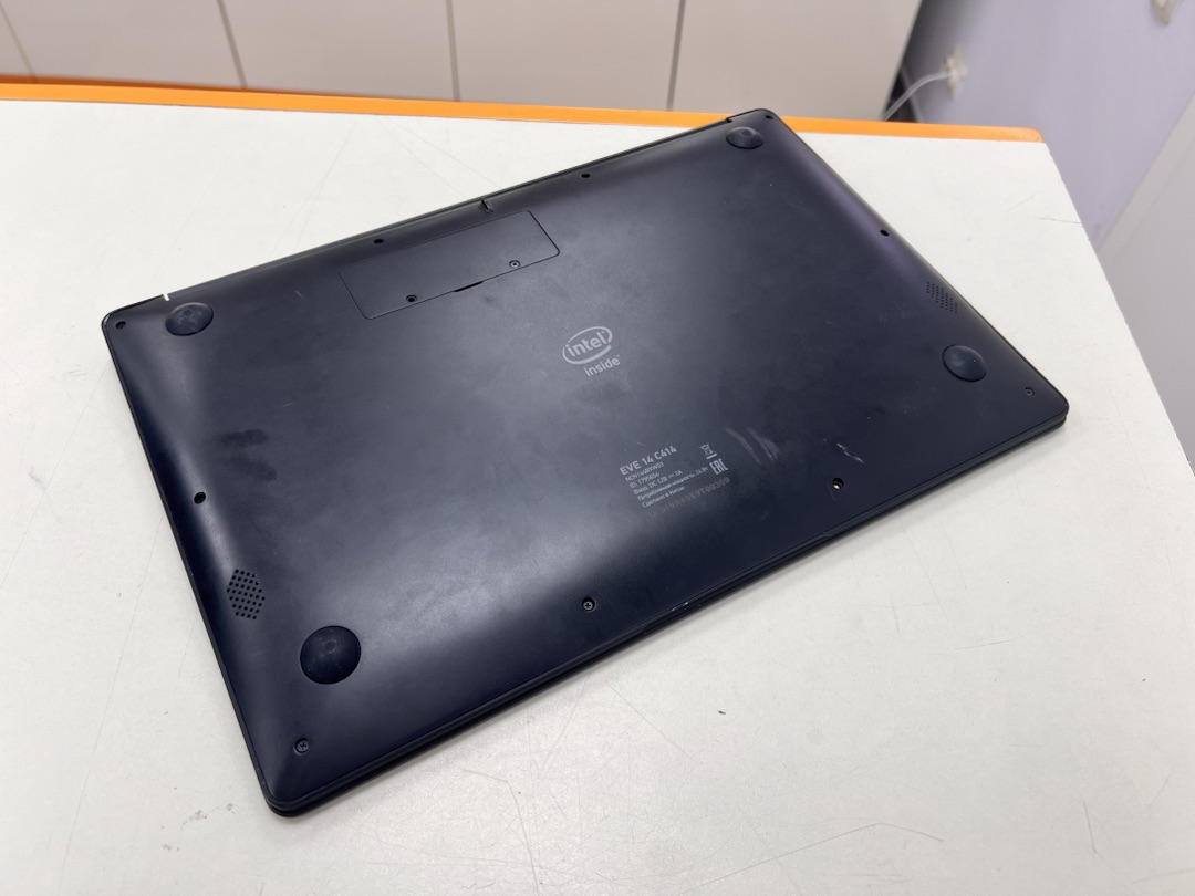 Ноутбук DIGMA; Celeron N4000, Intel UHD Graphics 600, 8 Гб, 256 Гб, Нет