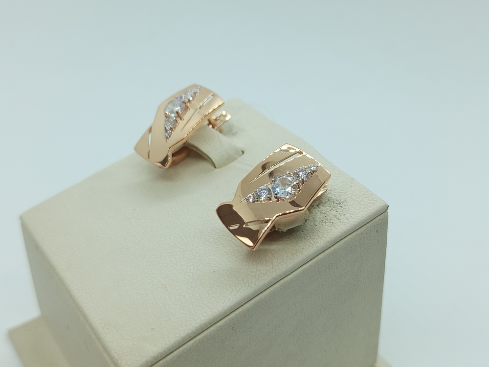 903-00027-10-00-20-00 СЕРЬГИ С КАМНЯМИ (Au 585)