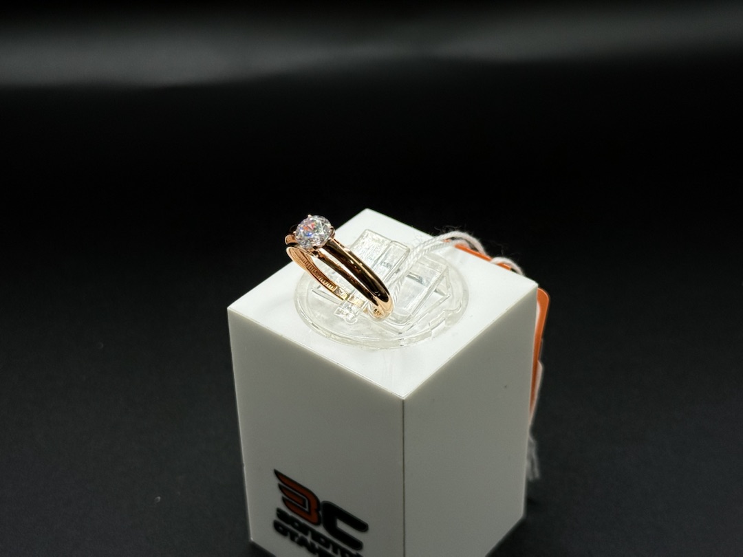 КОЛКМ585 КОЛЬЦО С КАМНЕМ (Au 585)