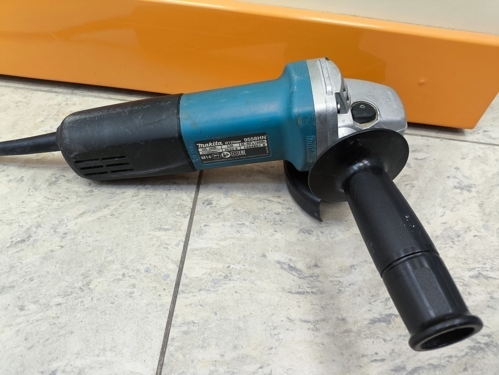 УШМ (Болгарки) Makita 9558HNZ;