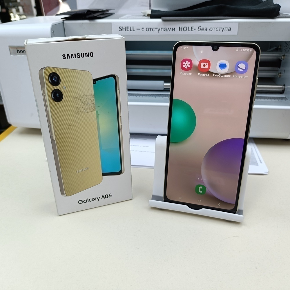 Смартфон Samsung Galaxy A06 4/64