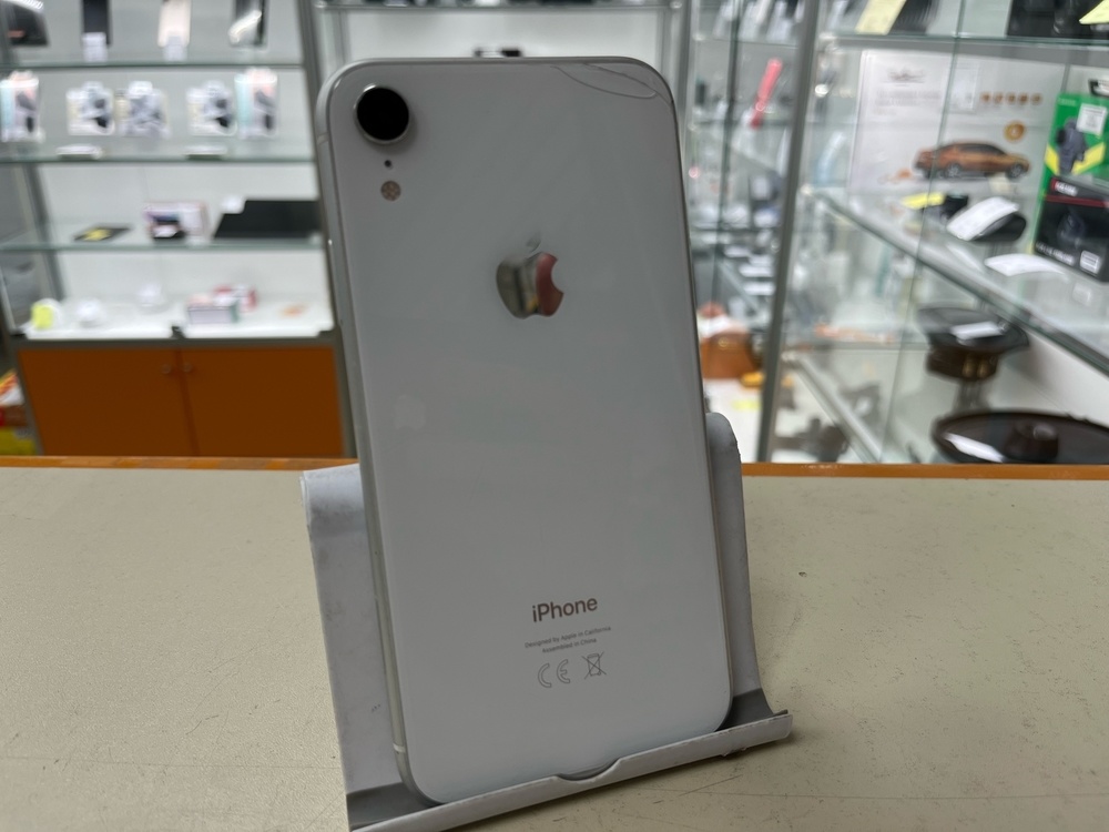 Смартфон Apple iPhone Xr 128Gb