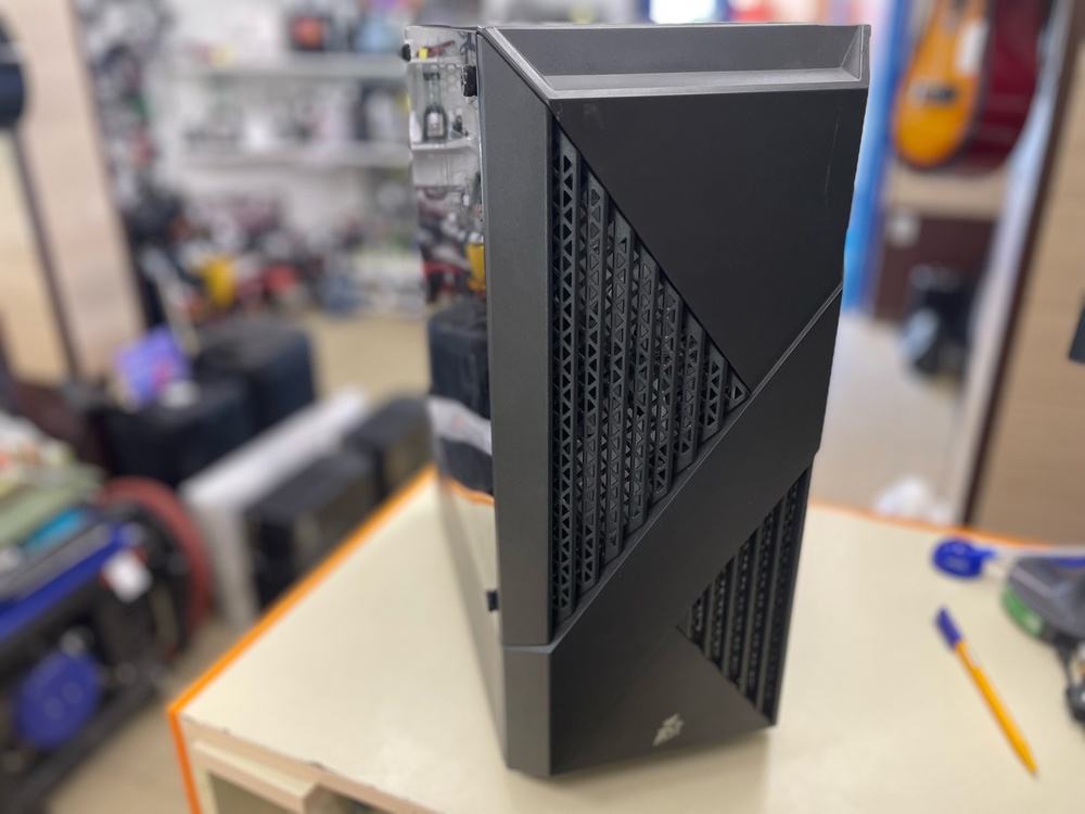 Системный блок Acer; Pentium CPU 000, GeForce RTX 3050, 16 Гб, 480 Гб, Нет