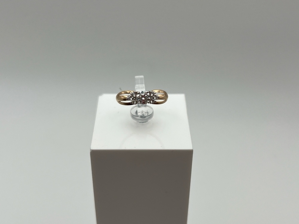 КОЛЬЦО С КАМНЯМИ (Au 585)