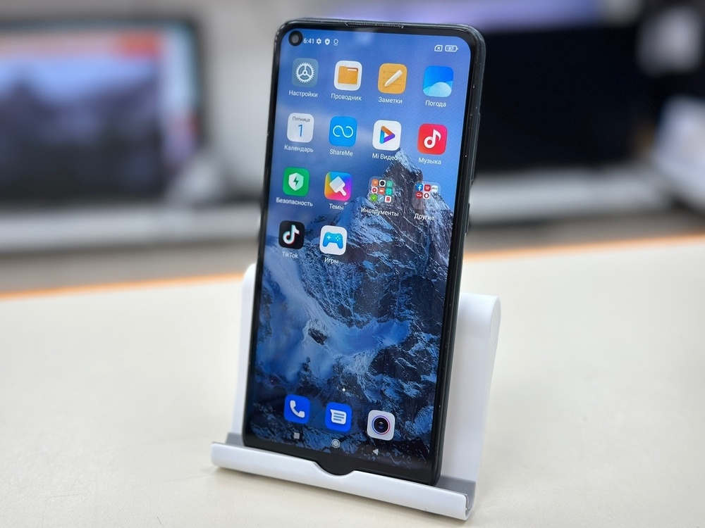 Смартфон Xiaomi Redmi Note 9 4/128