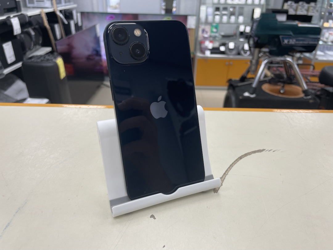 Смартфон Apple iPhone 13 128Gb