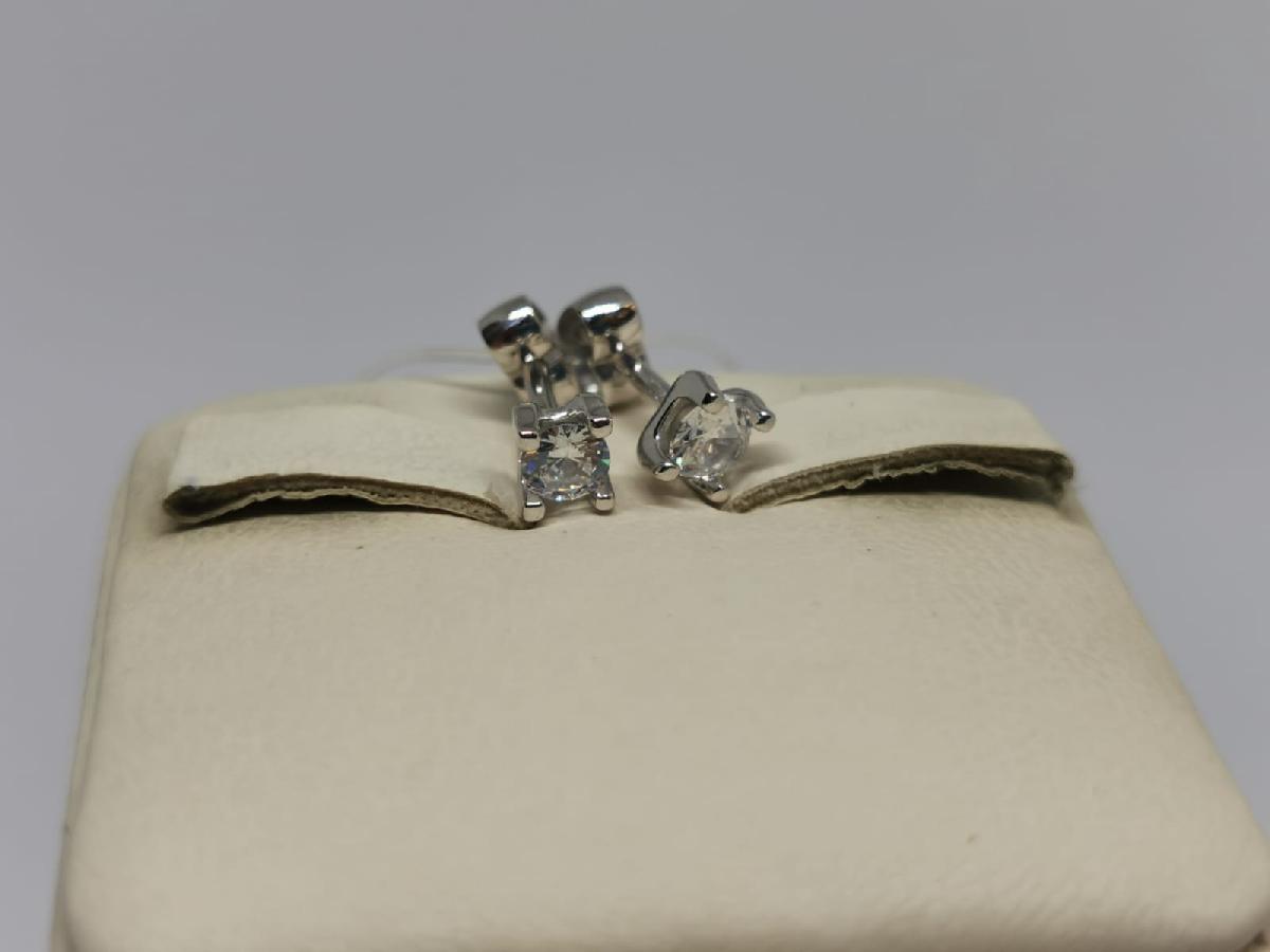 СЕРЬГИ ПУСЕТЫ с камнем (Au 585)