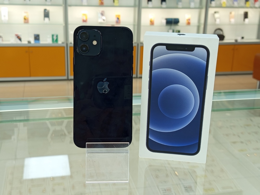 Смартфон Apple iPhone 12 128Gb