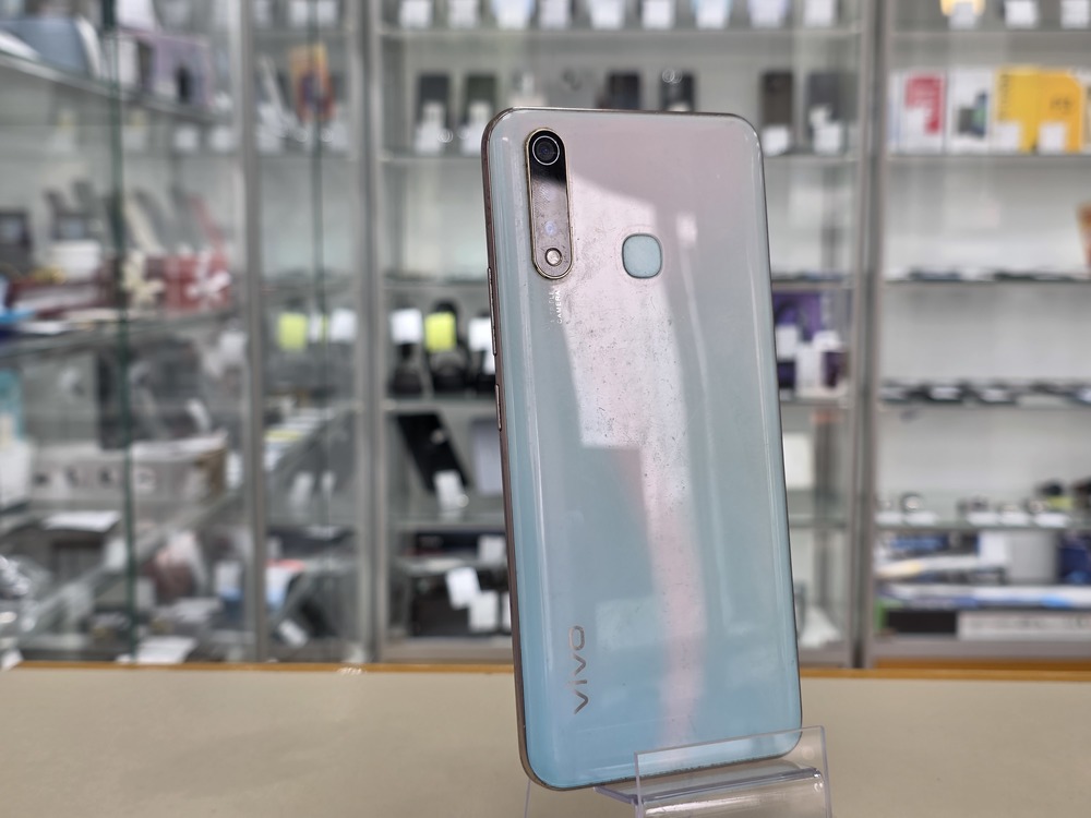 Смартфон Vivo Y19 4/128 (1915)