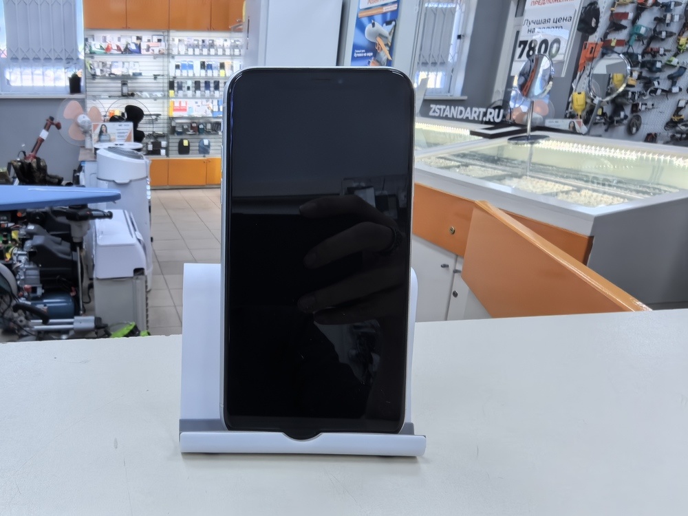 Смартфон Apple iPhone Xr 64Gb