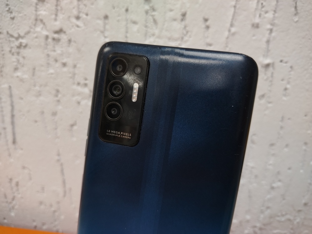 Смартфон Tecno Pova 2 4/128