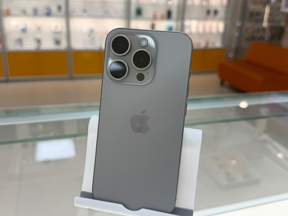 Смартфон Apple Iphone 15 Pro 256Gb