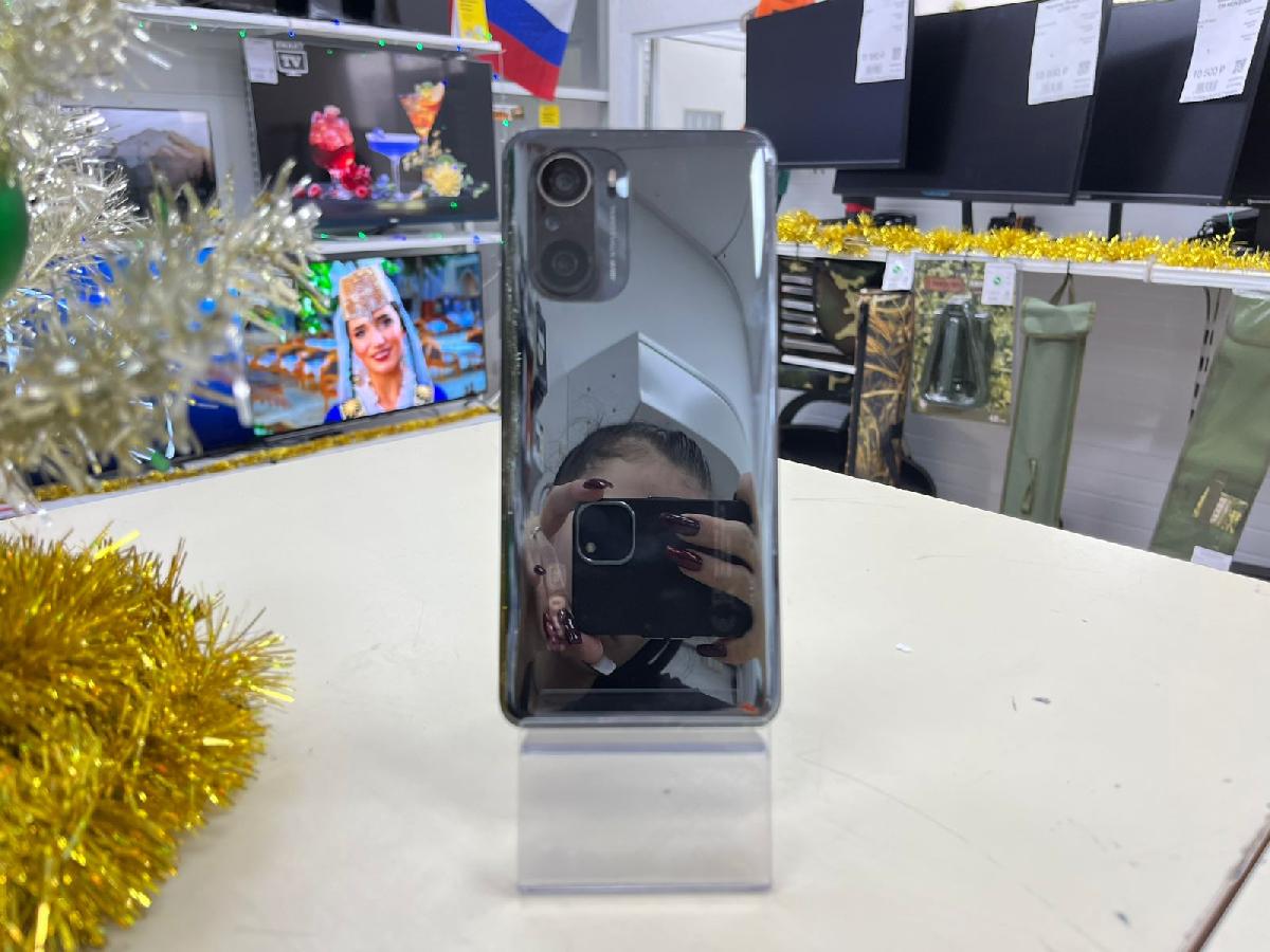 Смартфон Xiaomi Poco F3 8/256