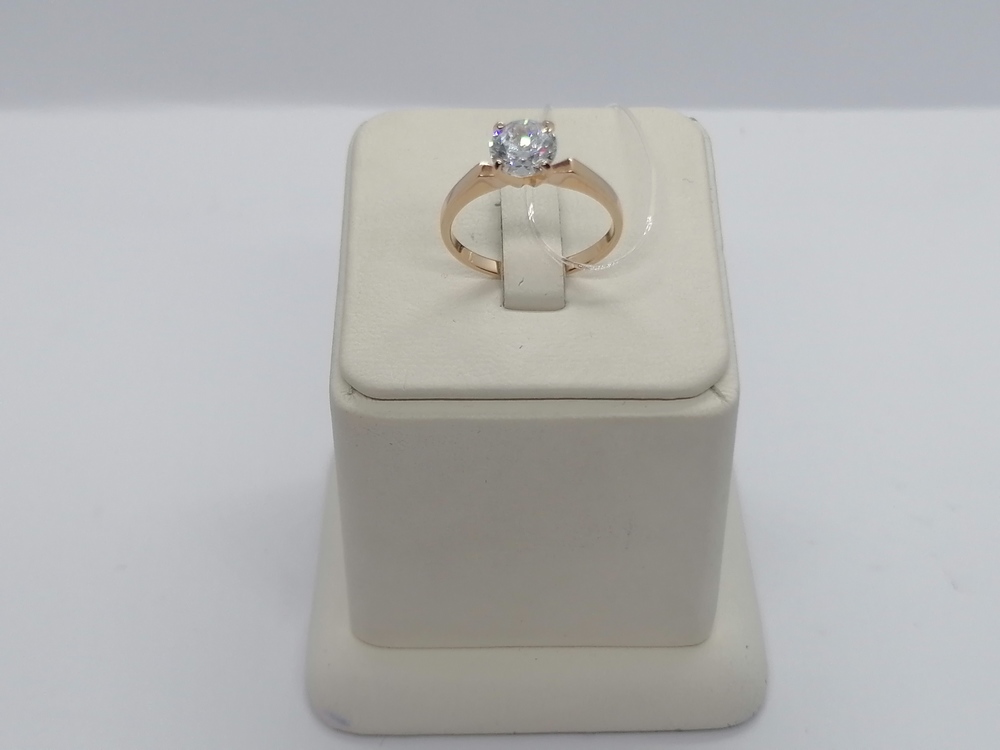 010184 КОЛЬЦО С КАМНЕМ (Au 585)