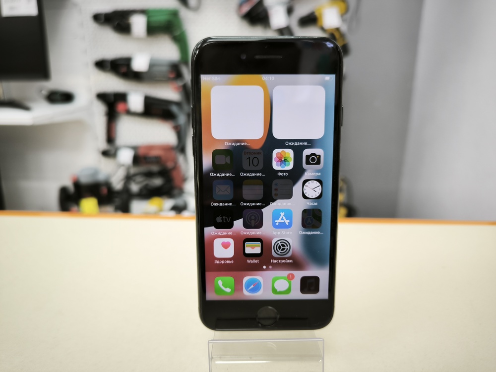 Смартфон Apple iPhone 7 32Gb