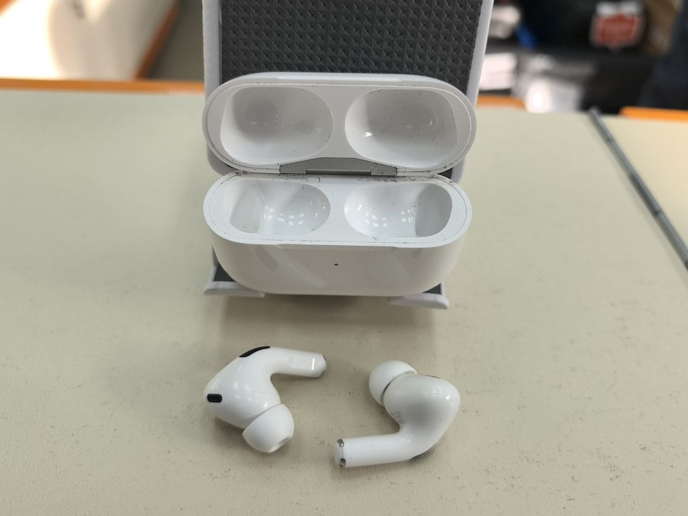 Наушники беспроводные Apple AirPods Pro 2 Case USB-C