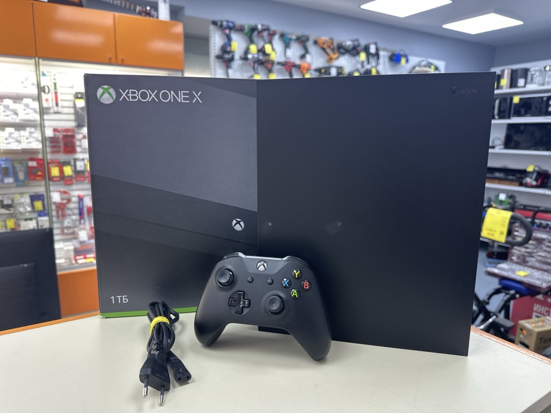 Игровая приставка Xbox One X 1Tb