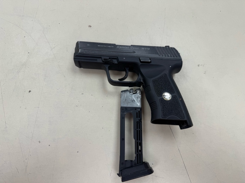 Пистолет пневматический Borner W118